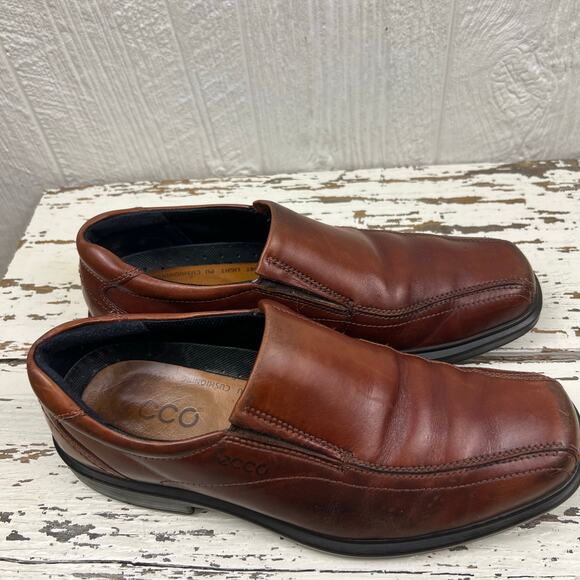 Ecco Leather Dress shoe men’s size 43 (9-9 1/2) Brown slip on Great Condition ! - Picture 4 of 10